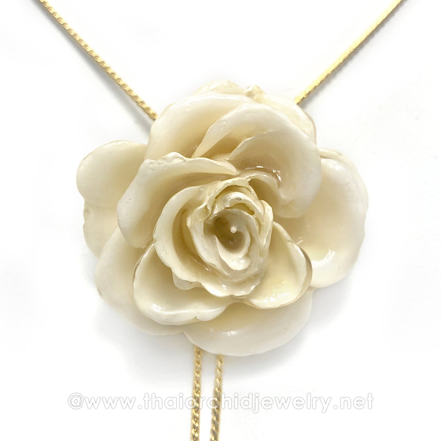 Mini Rose Mini 1.5-2.25 inch Pendant Necklace 18 inch Gold Plated 24K (Off White)