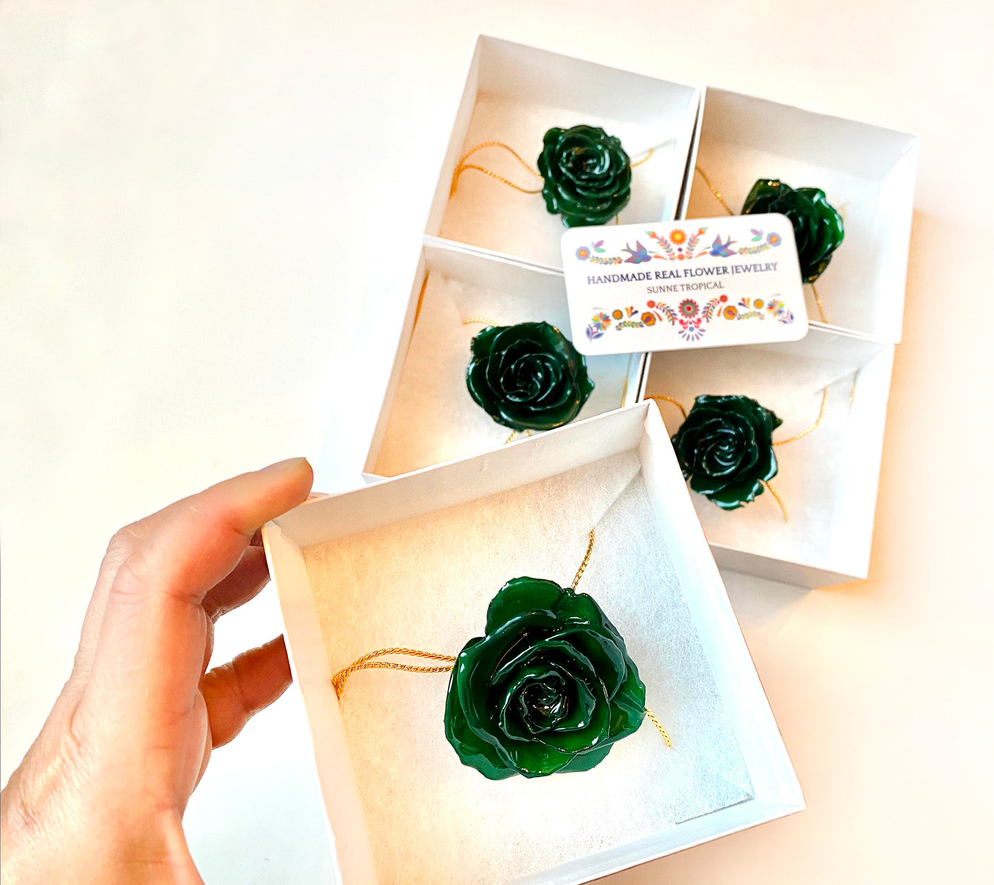 Mini Rose Mini 1.5-2.25 inch Pendant Necklace 18 inch Gold Plated 24K (Green)