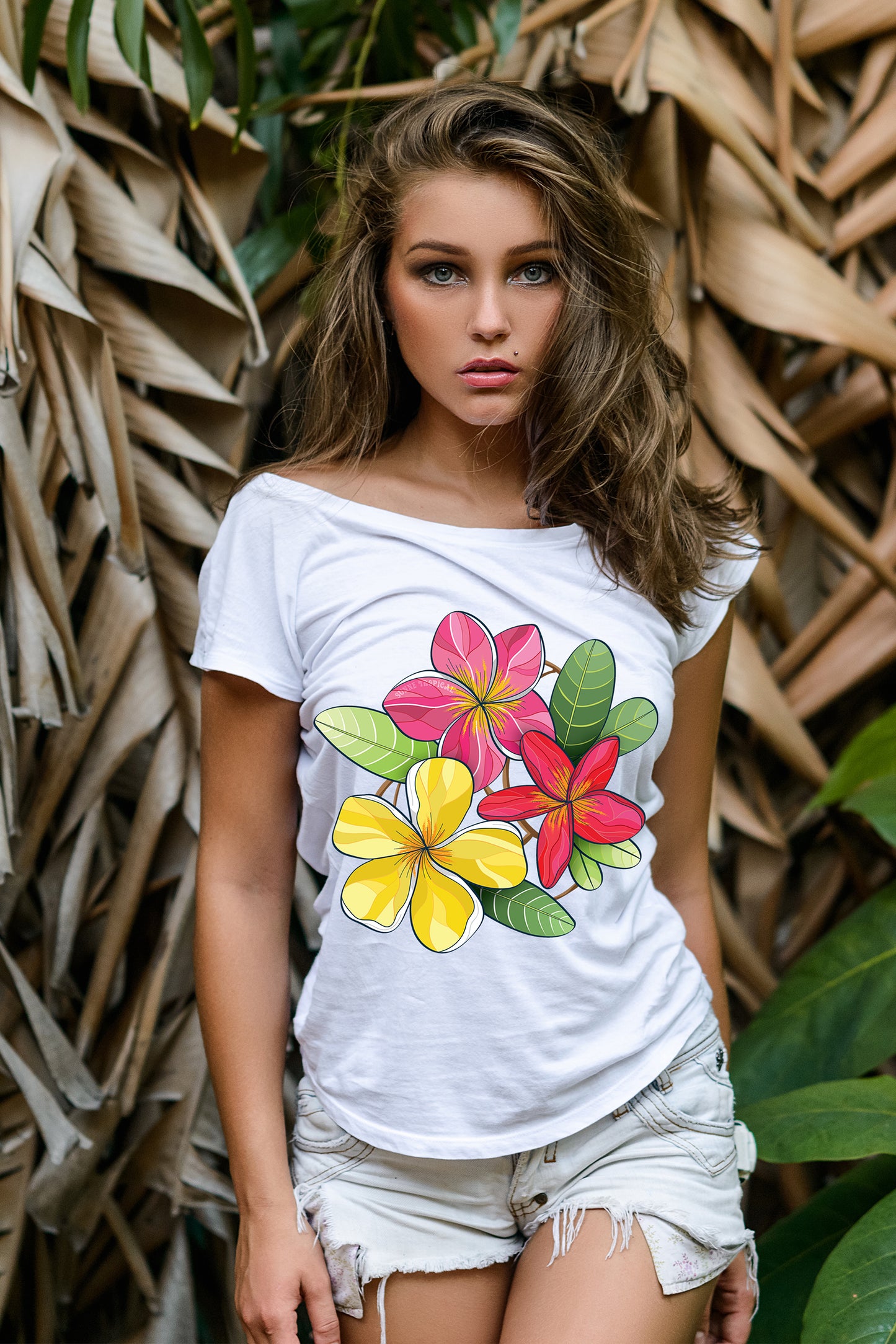 Sunne Tropical Women Top Tee White Loose Fit T-Shirt - Super Soft Light Weight Polyester Spandex - Hawaiian Plumeria